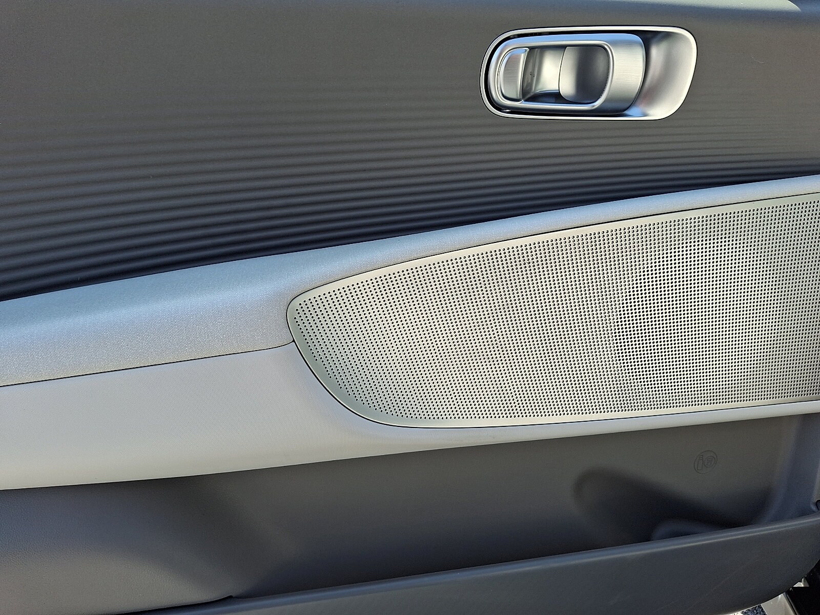2023 Hyundai IONIQ 6 SEL - Photo 12