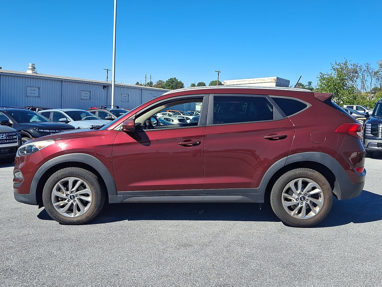 Used 2016 Hyundai Tucson SE with VIN KM8J3CA44GU116170 for sale in Harrisburg, PA