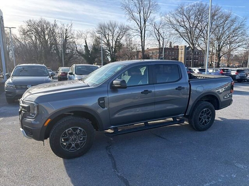 Used 2025 Ford Ranger XLT XLT 4WD SuperCrew 5 Box