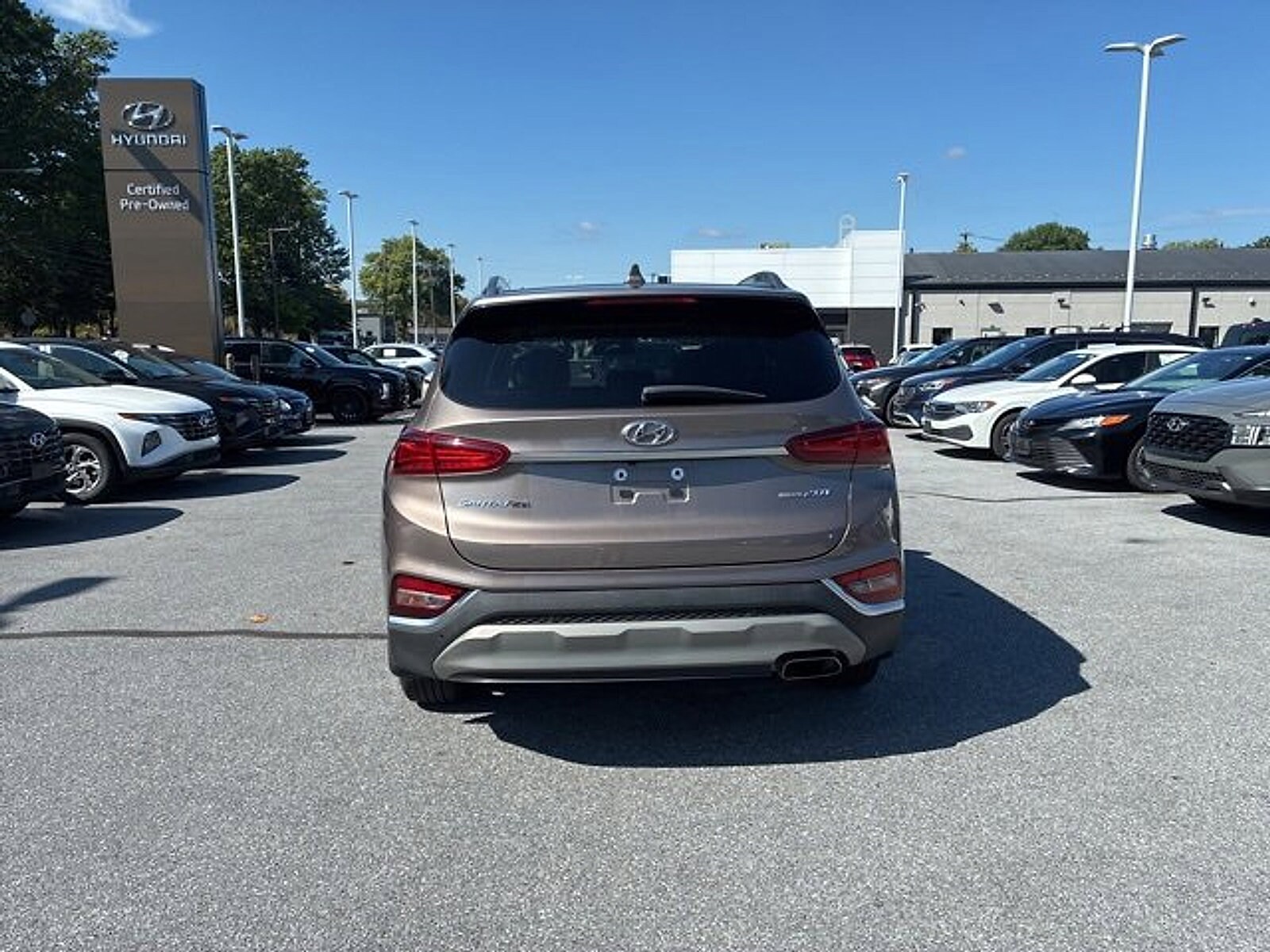 2019 Hyundai Santa Fe Ultimate photo 3