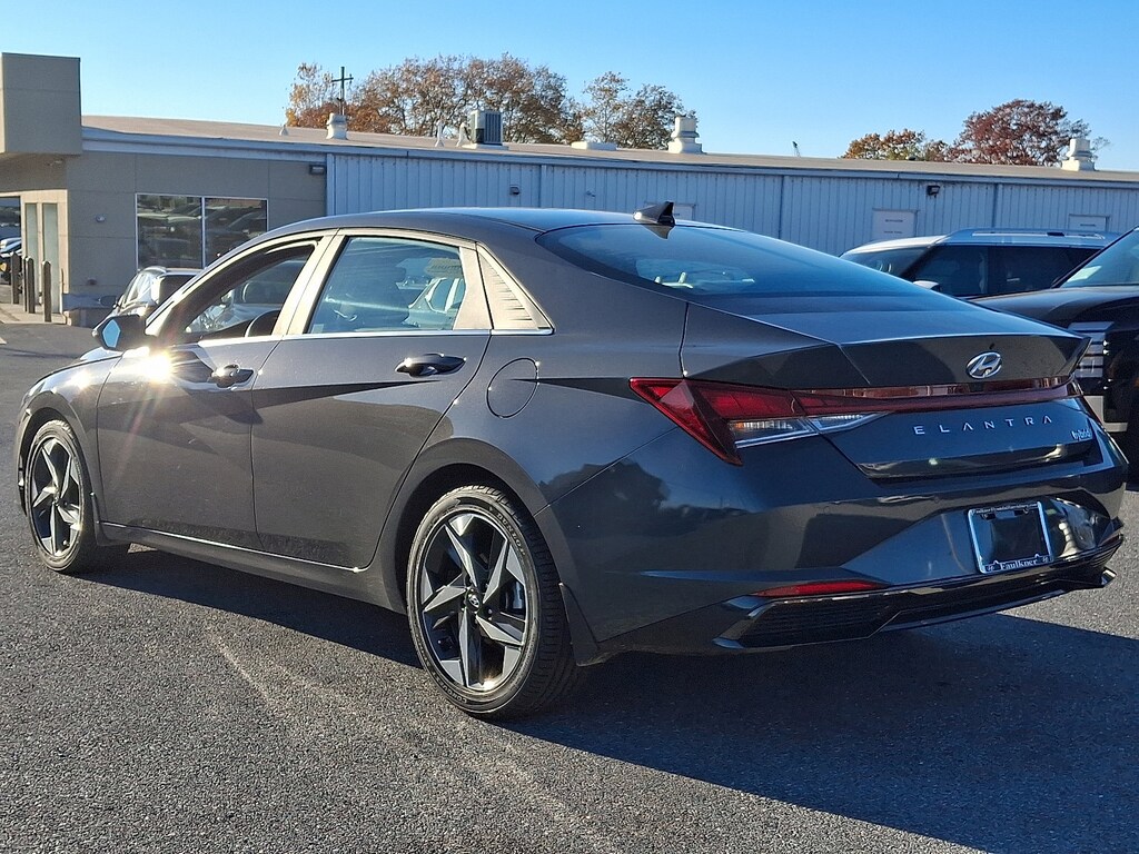 2023 Hyundai Elantra Hybrid Limited photo 4