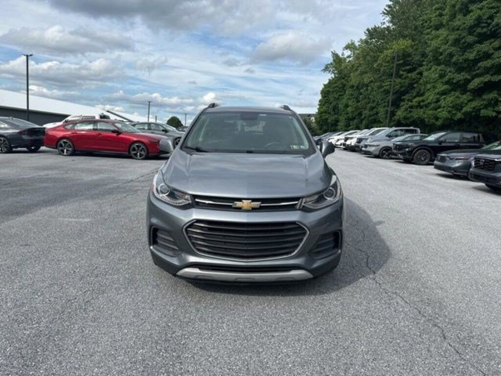 Used 2019 Chevrolet Trax LT FWD LT