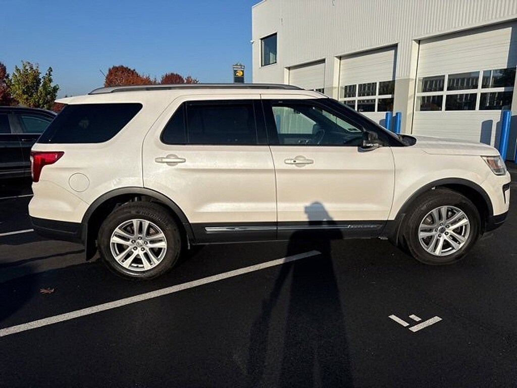 Used 2018 Ford Explorer XLT XLT 4WD