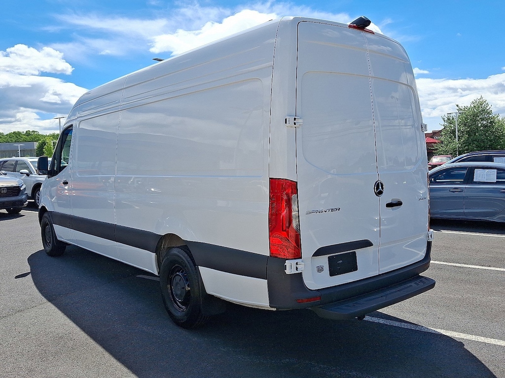 Used 2024 Mercedes-Benz Sprinter Crew Van Crew 170 WB 2500 High Roof I4 Diesel 170 RWD