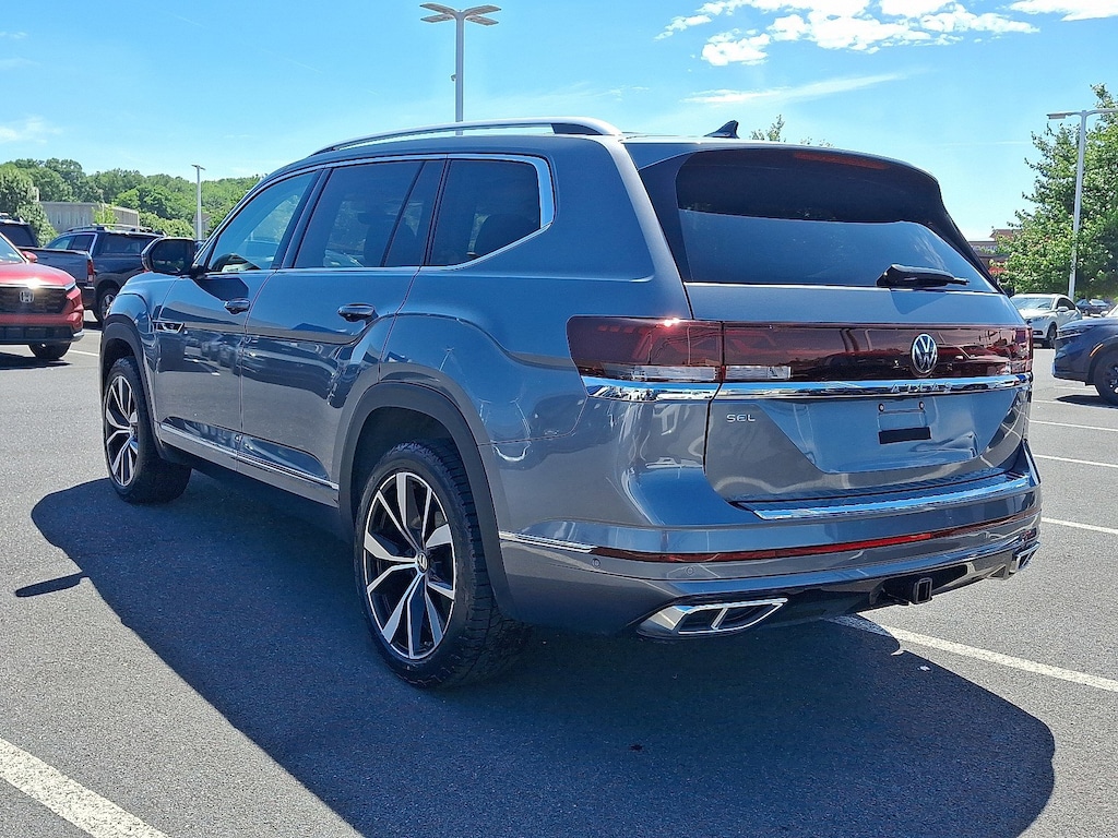 Used 2024 Volkswagen Atlas 2.0T SEL Premium R-Line 2.0T SEL Premium R-Line 4MOTION