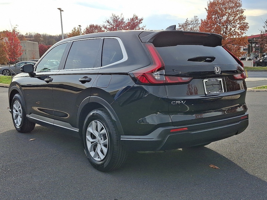 2025 Honda CR-V LX photo 3