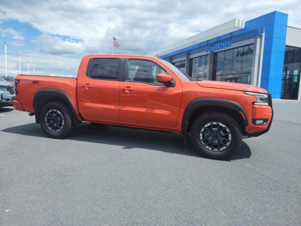 Used 2025 Nissan Frontier PRO-4X Crew Cab 4x4 PRO-4X