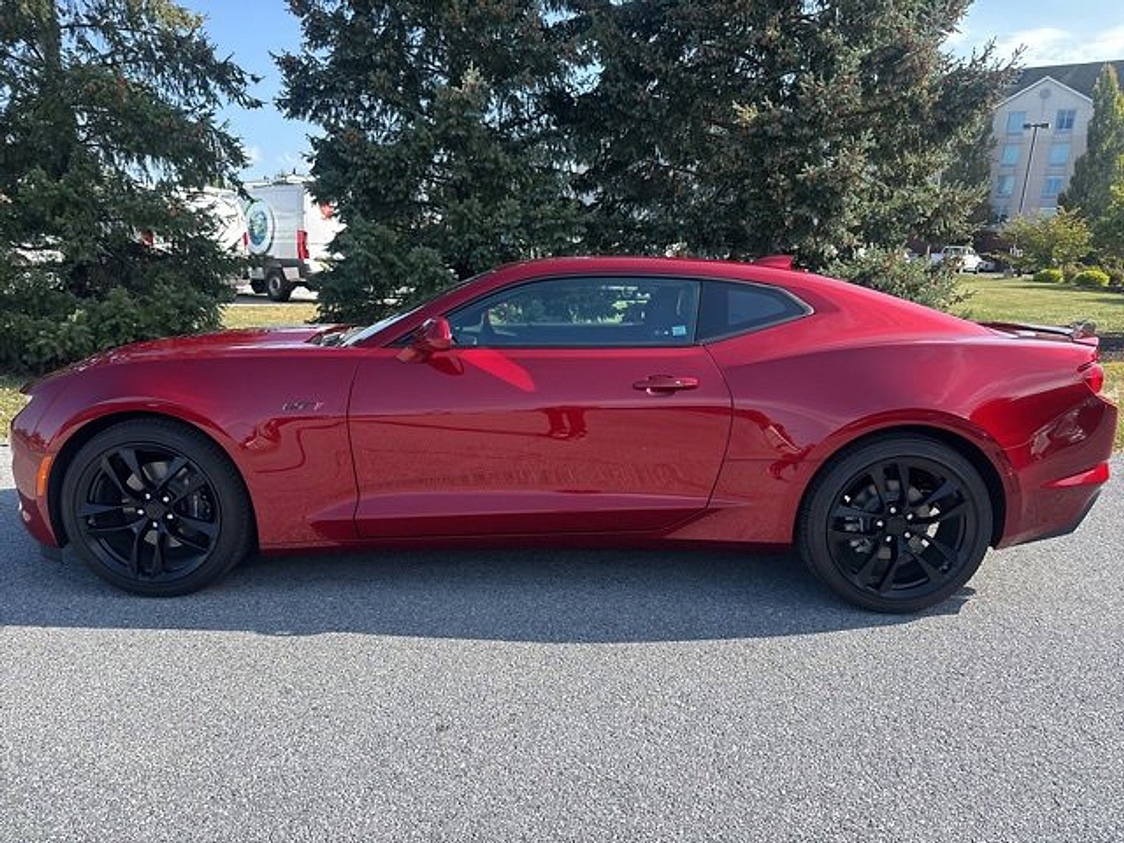 2023 Chevrolet Camaro LT1 photo 2