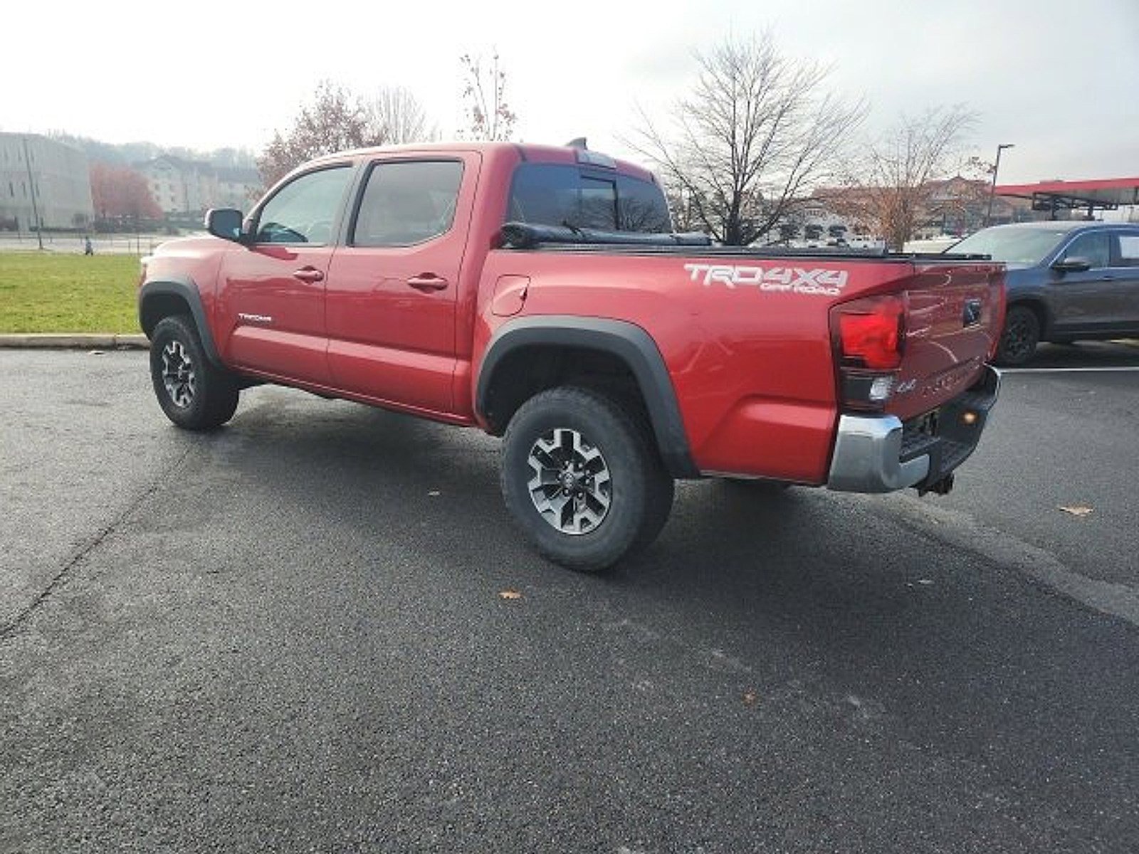 2019 Toyota Tacoma 4x4 SR Double Cab V6 photo 2