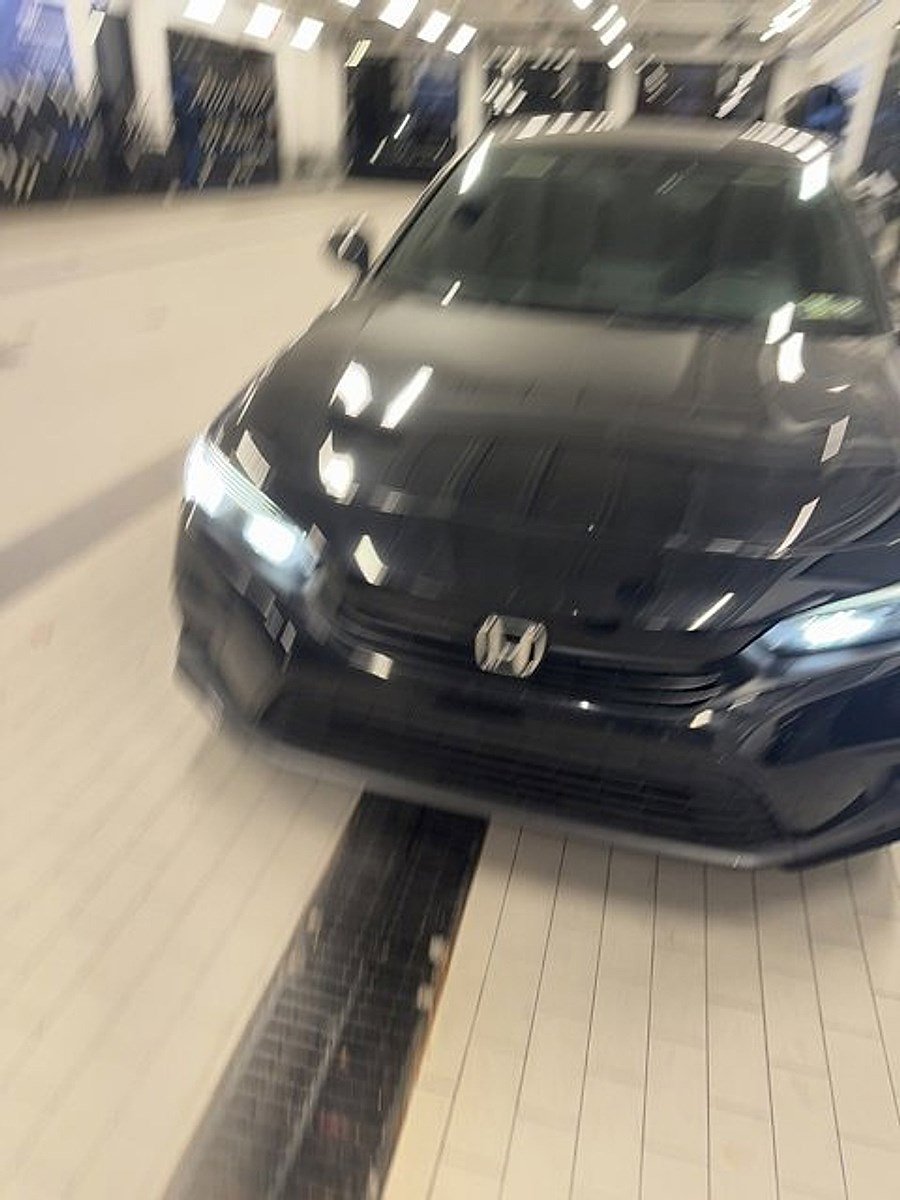 2023 Honda Civic Sport photo 2