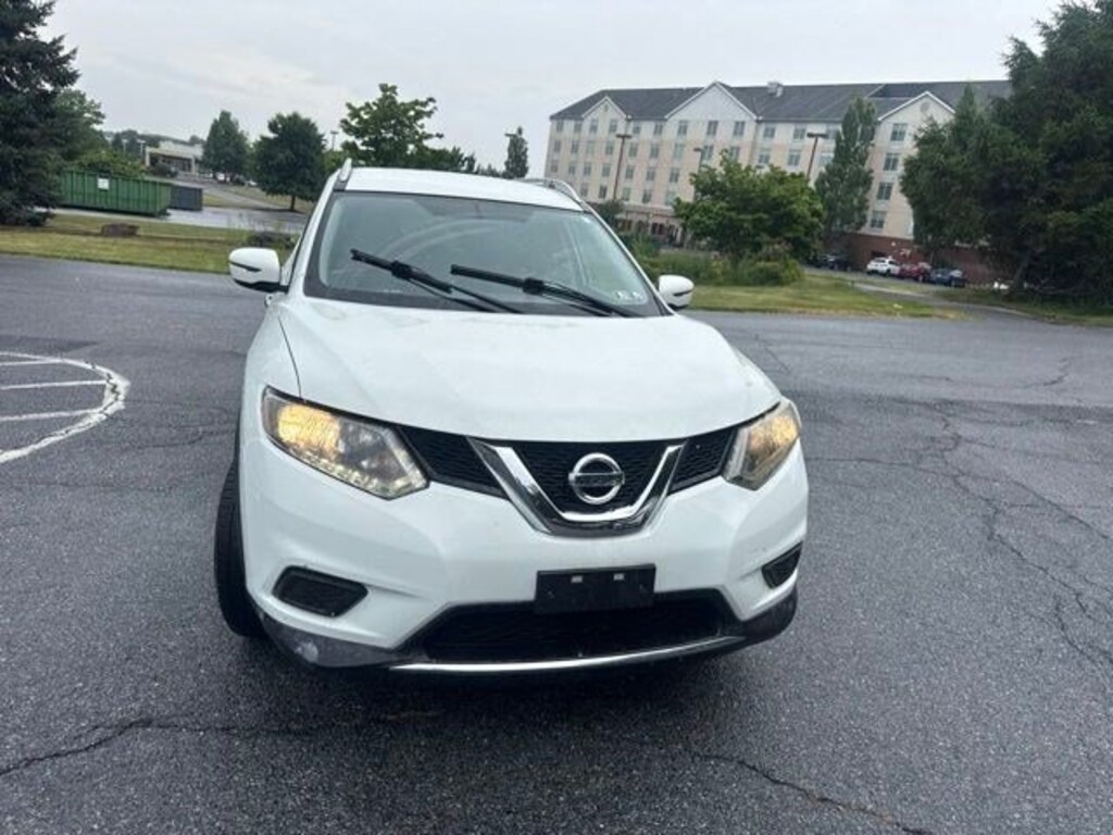 Used 2016 Nissan Rogue SV AWD SV