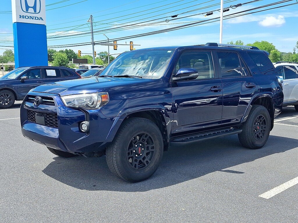 Used 2024 Toyota 4Runner SR5 Premium SR5 Premium 4WD