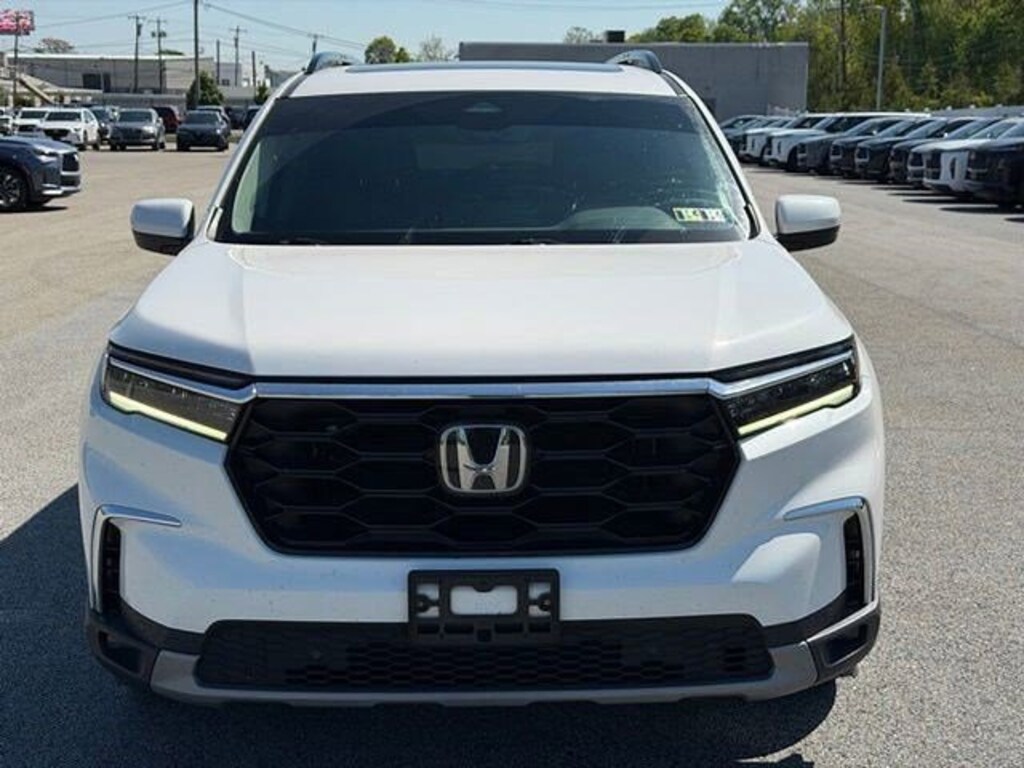 Certified 2023 Honda Pilot Touring Touring AWD