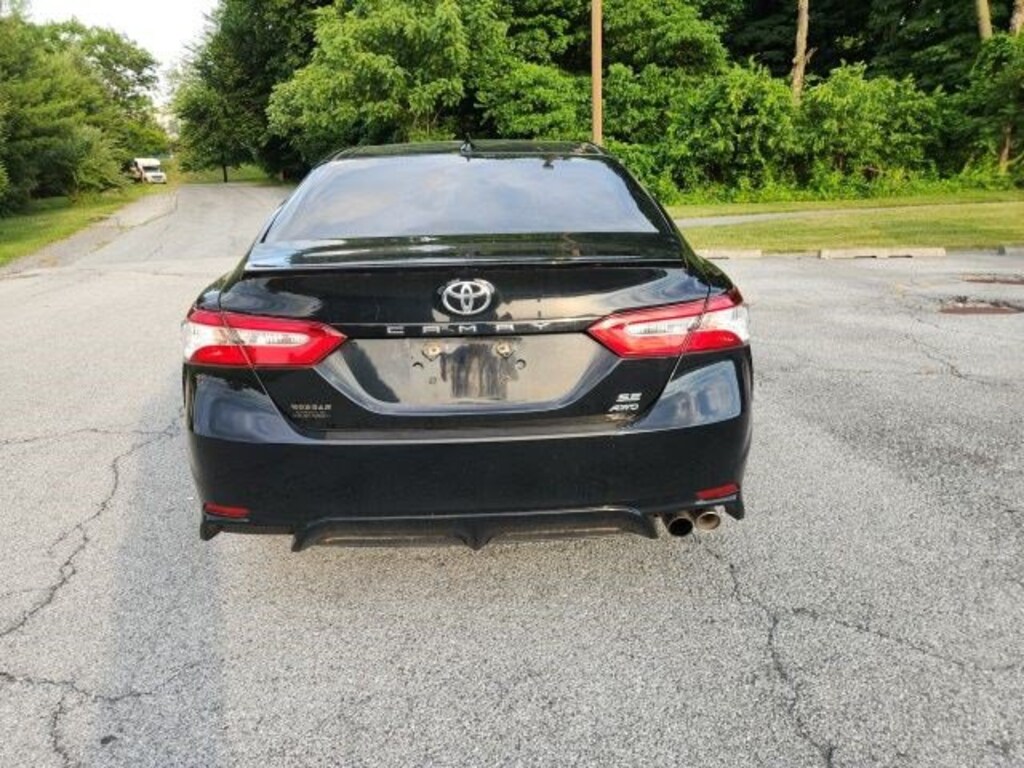 Used 2020 Toyota Camry SE SE Auto AWD