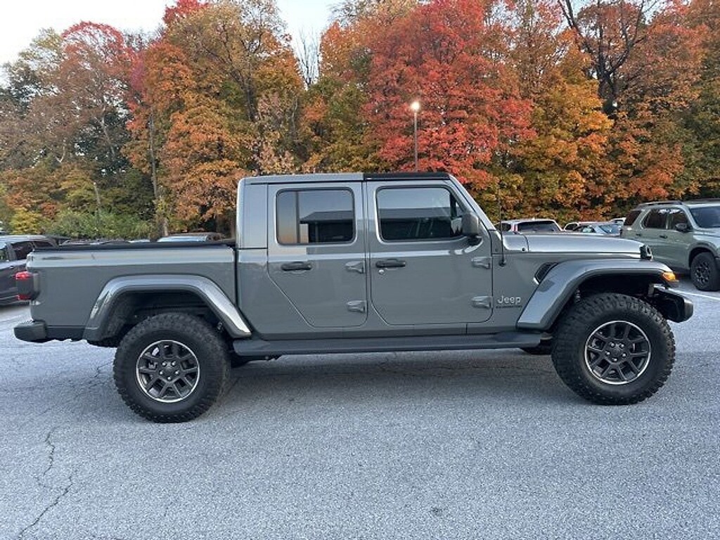 Used 2021 Jeep Gladiator Overland Overland 4x4