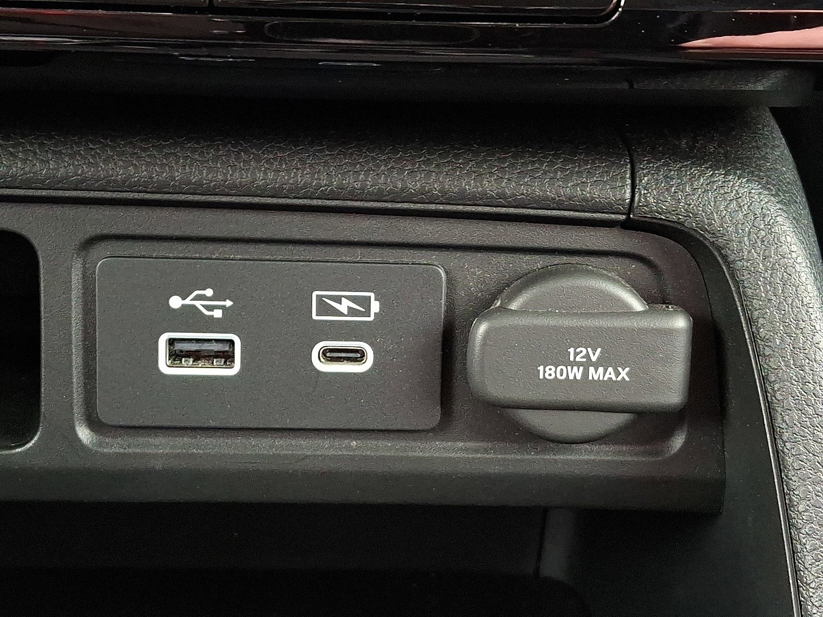 2025 Honda Pilot Touring - Photo 27