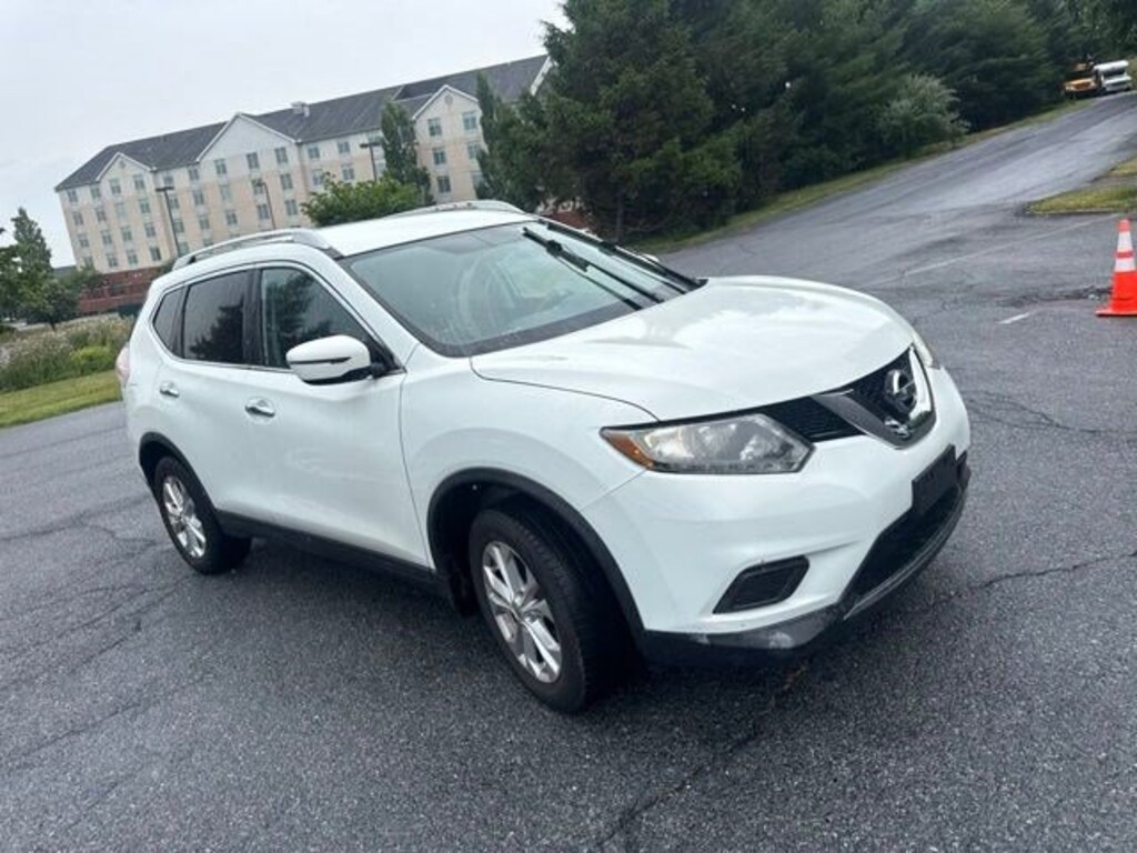 Used 2016 Nissan Rogue SV AWD SV