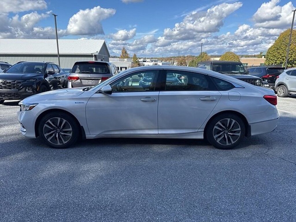 Used 2019 Honda Accord Hybrid Touring Sedan