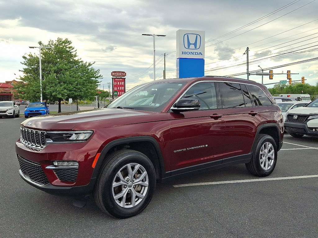 Used 2022 Jeep Grand Cherokee Limited Limited 4x4
