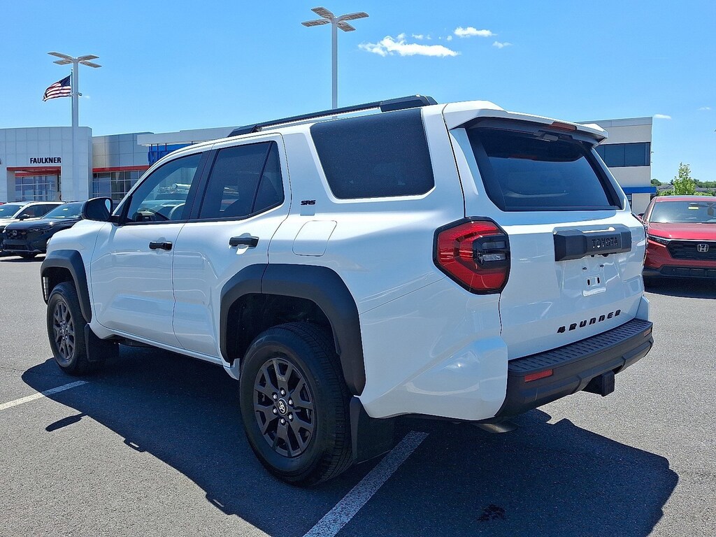 Used 2025 Toyota 4Runner SR5 SR5 4WD