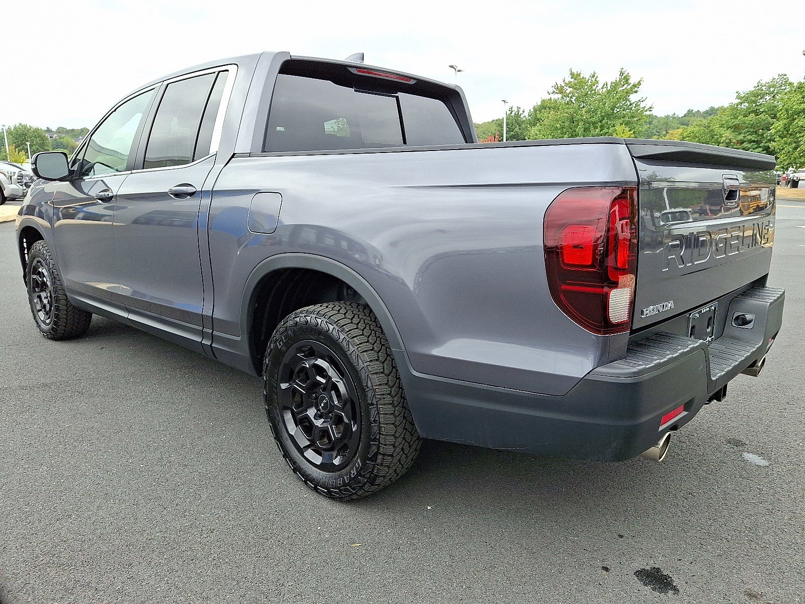 2025 Honda Ridgeline RTL photo 3