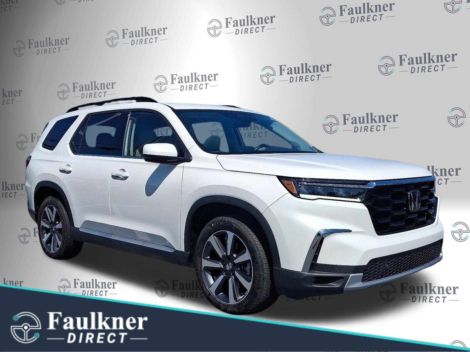 2025 Honda Pilot Touring AWD's photo