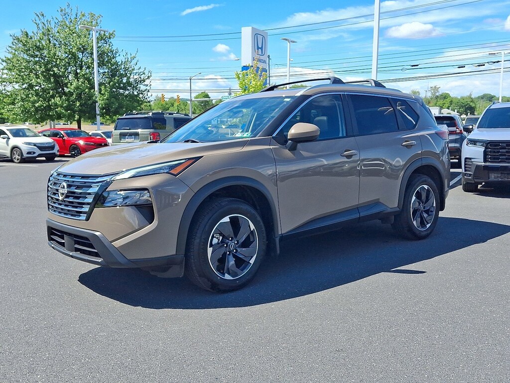 Used 2024 Nissan Rogue SV AWD SV