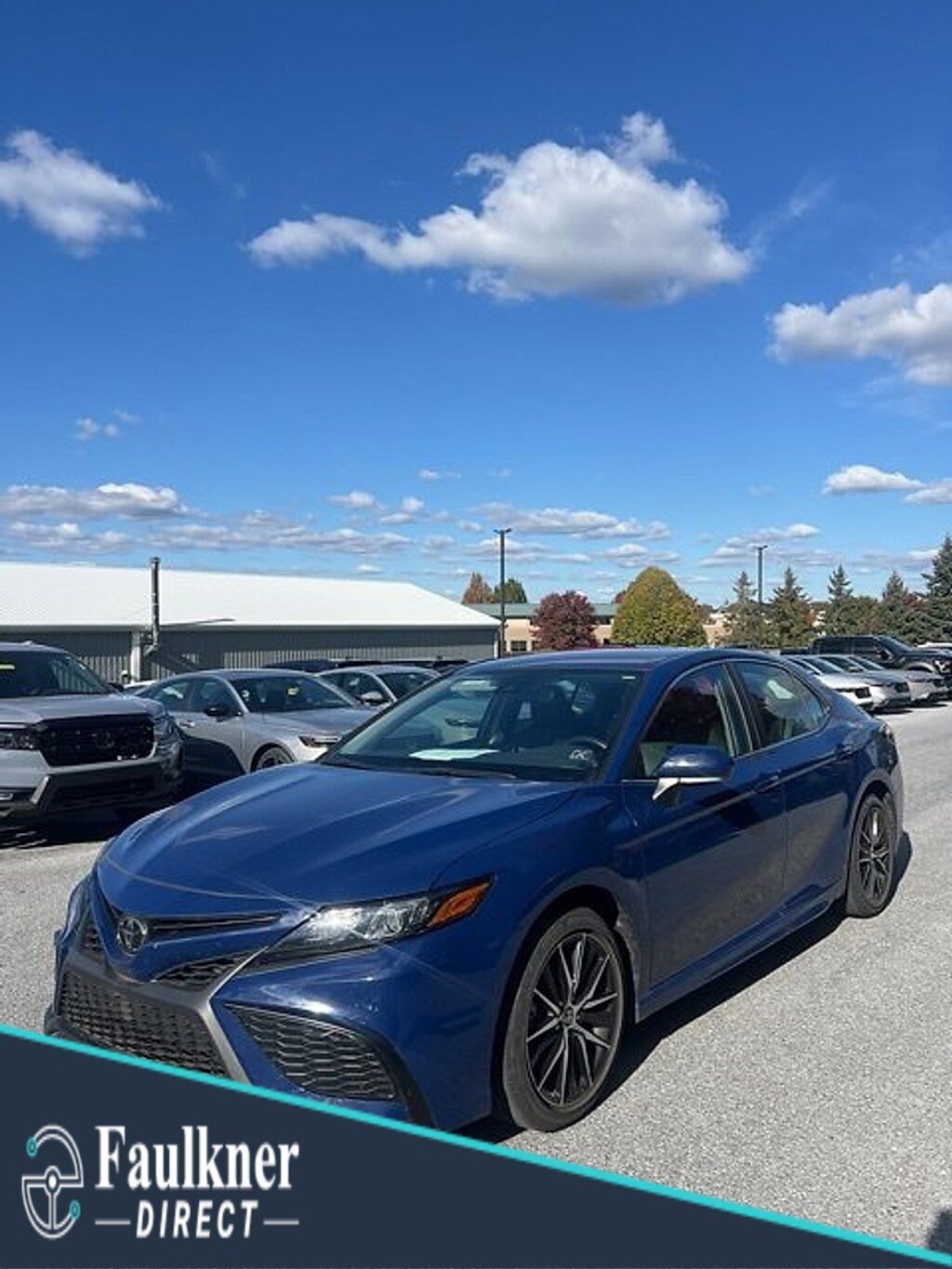 Used 2024 Toyota Camry SE SE Auto