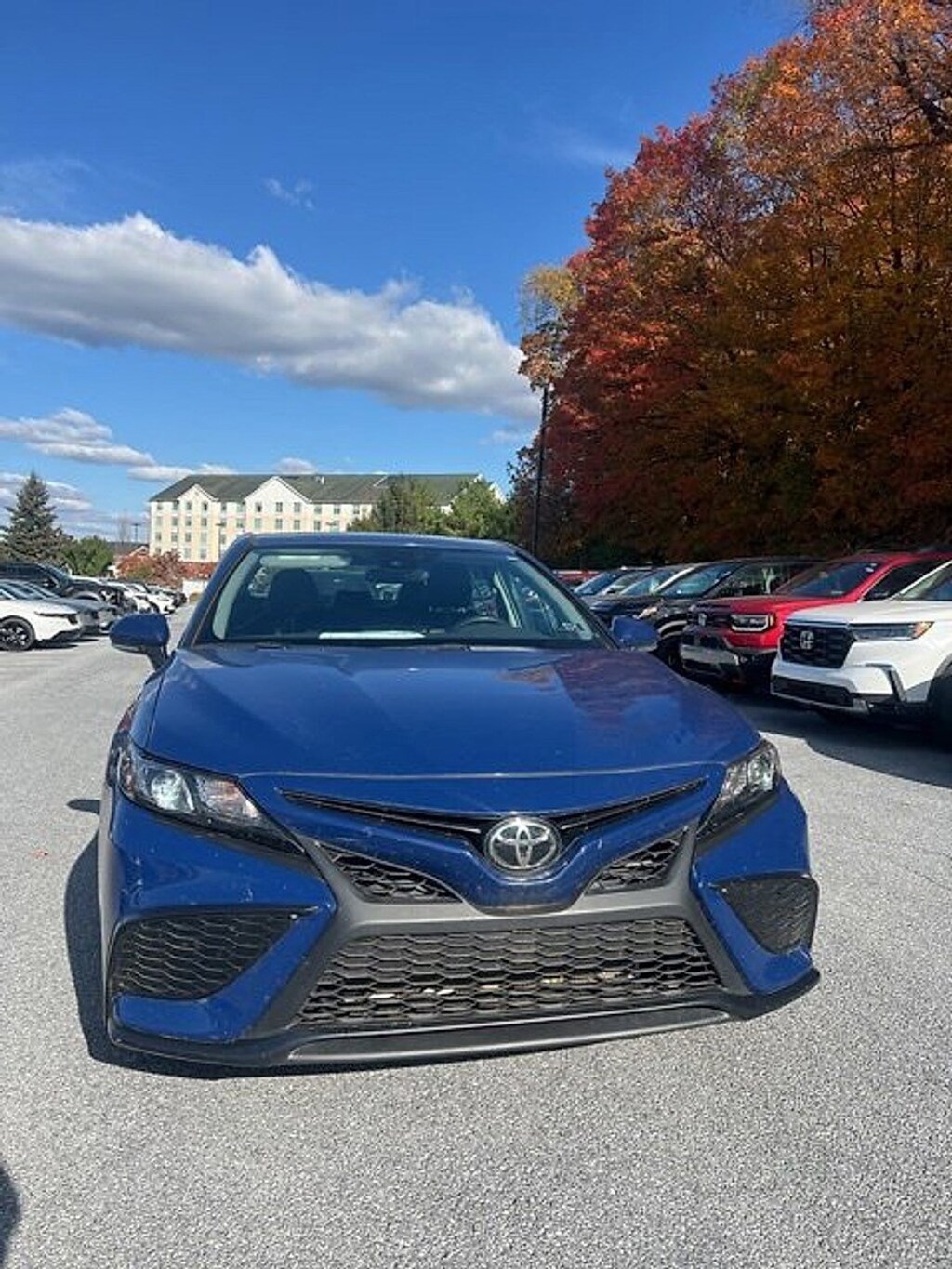 Used 2024 Toyota Camry SE SE Auto