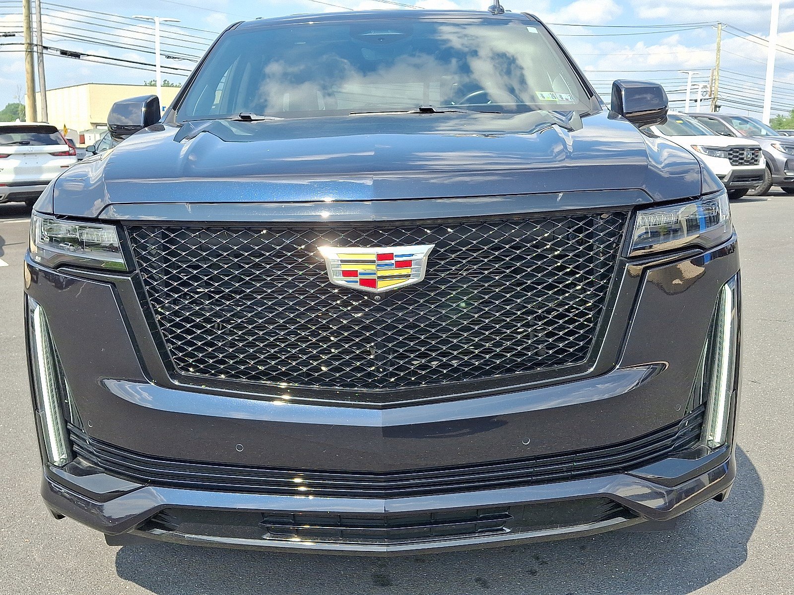 2023 Cadillac Escalade Sport Platinum photo 2