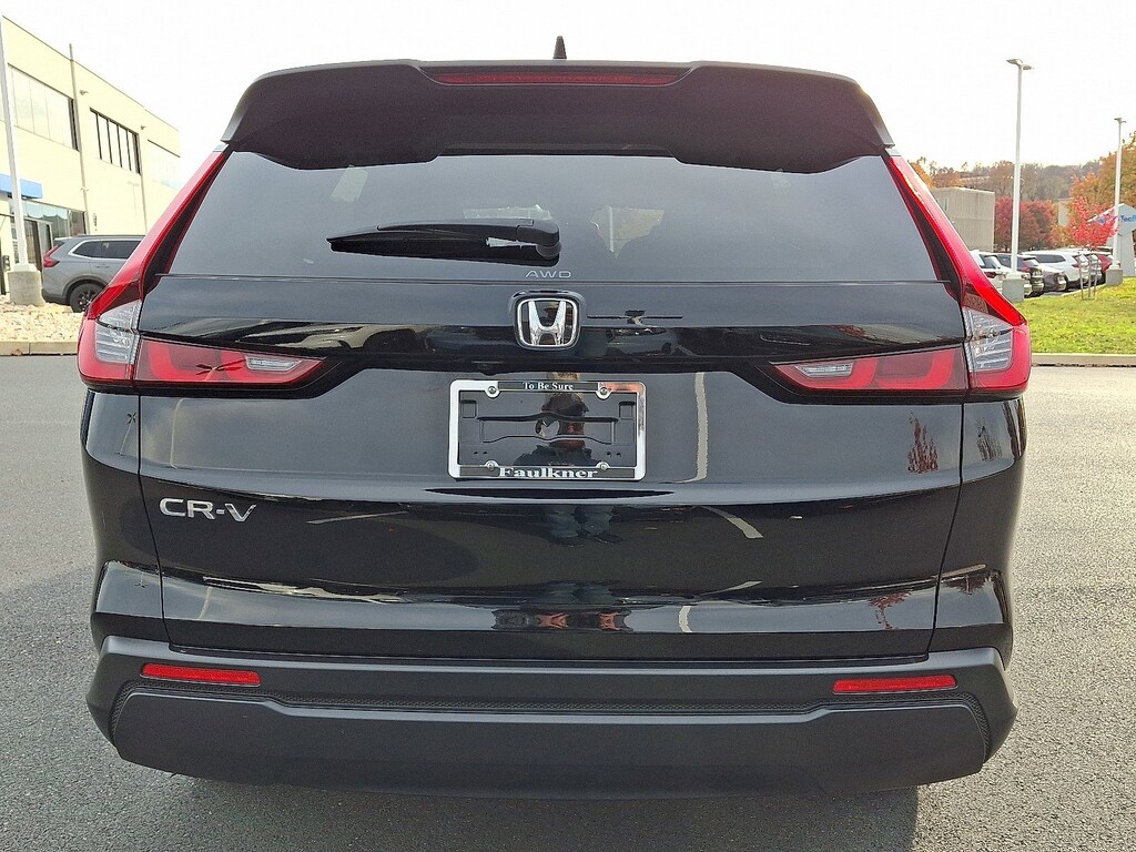 2025 Honda CR-V LX photo 4
