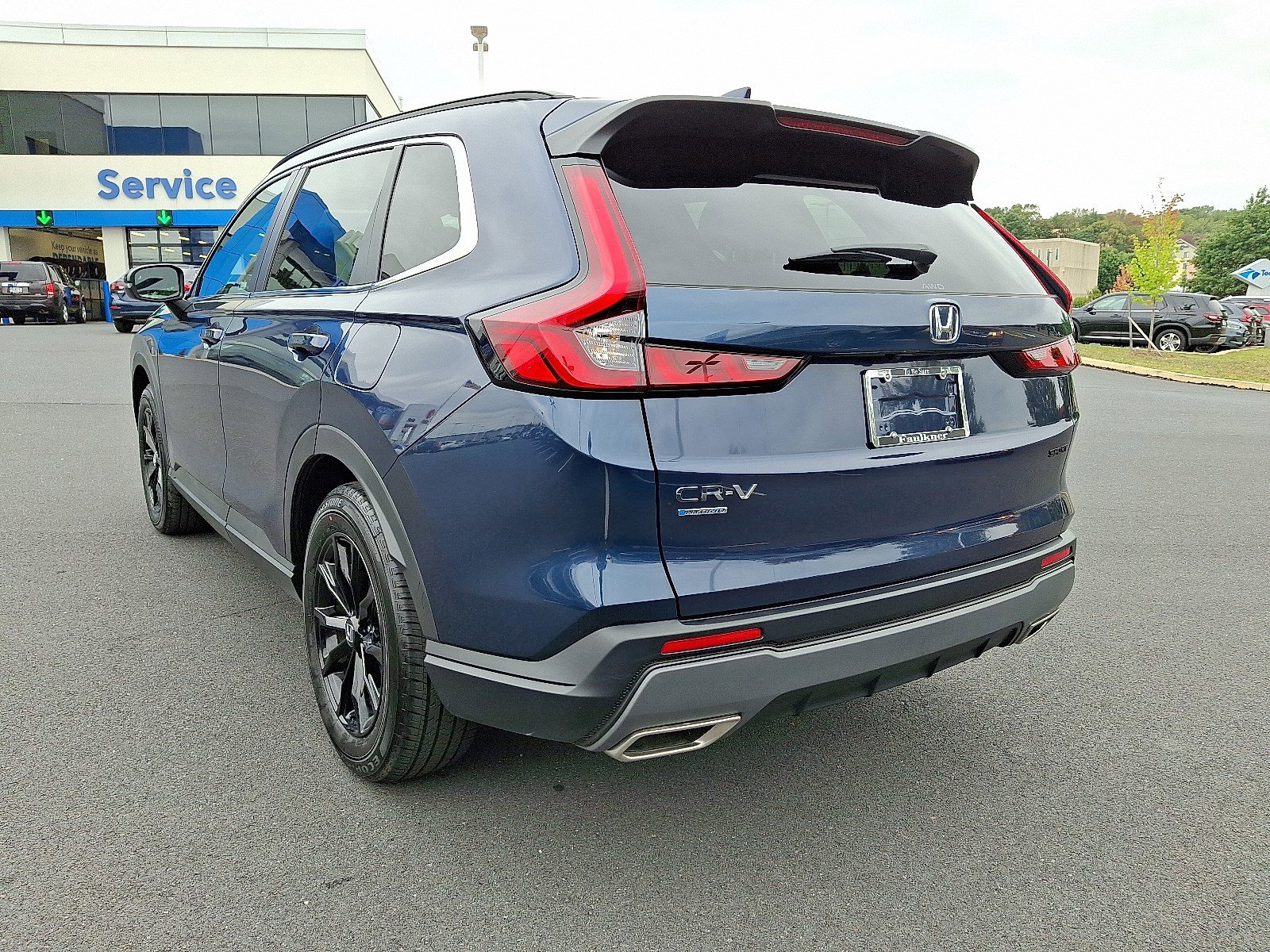 2025 Honda CR-V Hybrid Sport photo 2