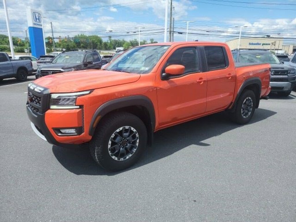 Used 2025 Nissan Frontier PRO-4X Crew Cab 4x4 PRO-4X