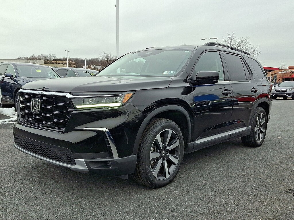 Certified 2024 Honda Pilot Touring Touring AWD