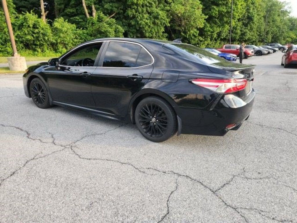 Used 2020 Toyota Camry SE SE Auto AWD