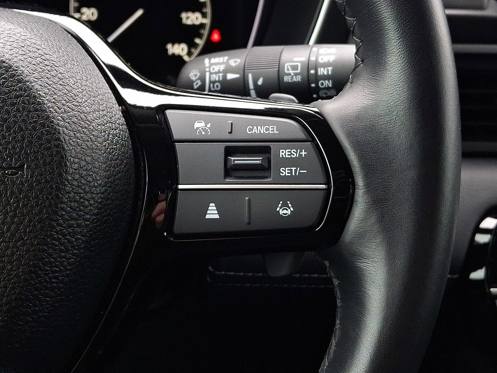2025 Honda Pilot Touring - Photo 24