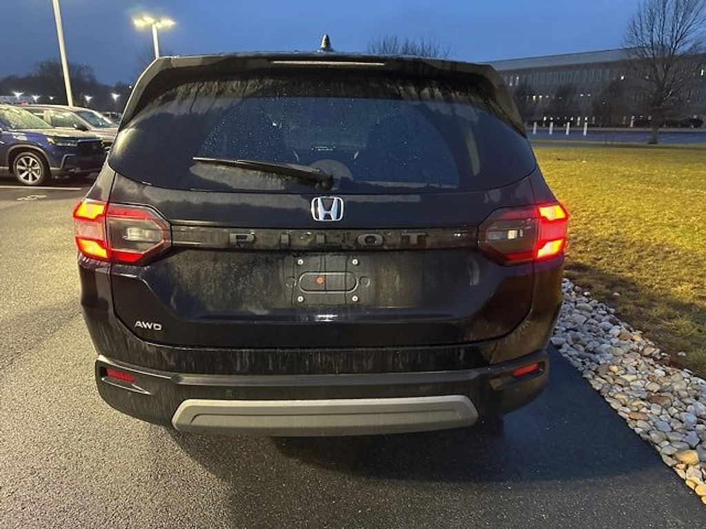 Certified 2025 Honda Pilot EX-L EX-L AWD