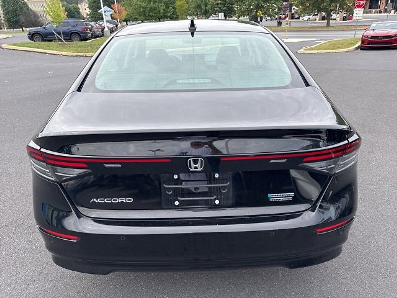 2023 Honda Accord Hybrid Touring photo 3
