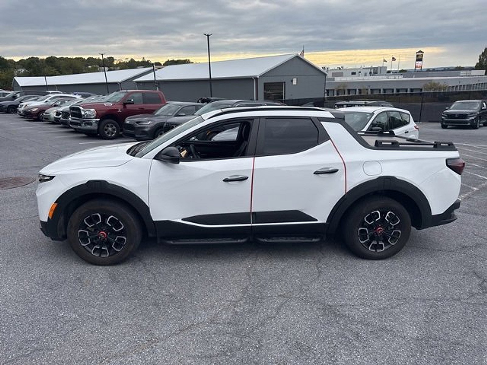 2024 Hyundai Santa Cruz XRT photo 3