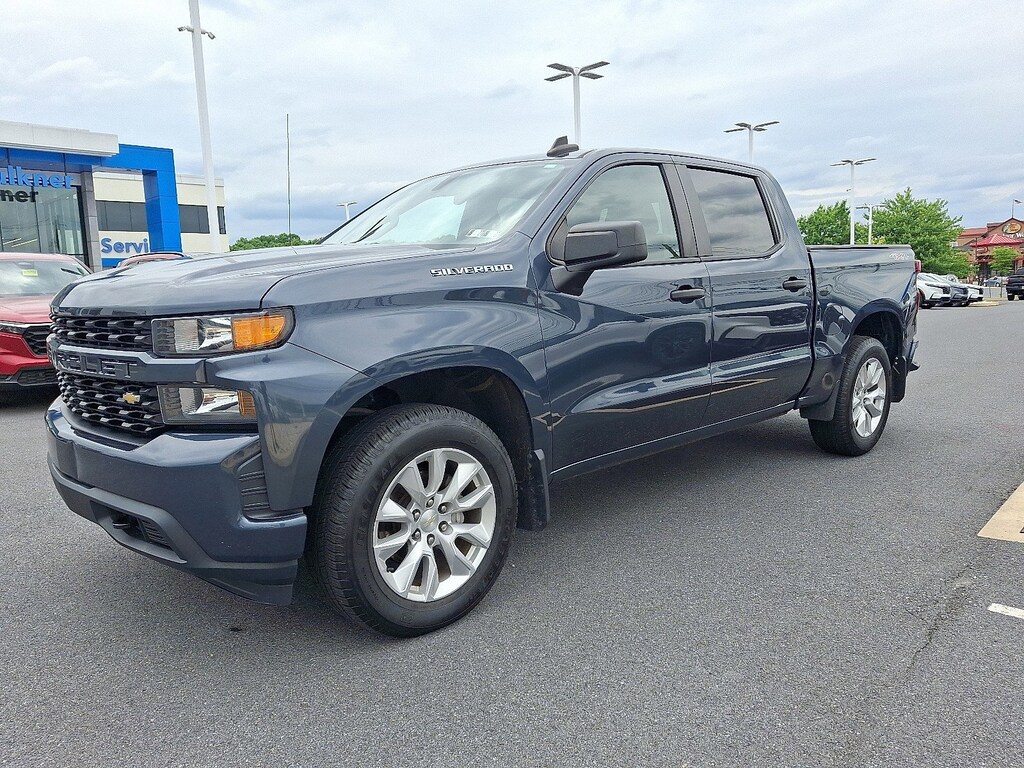 Used 2021 Chevrolet Silverado 1500 Custom 4WD Crew Cab 147 Custom