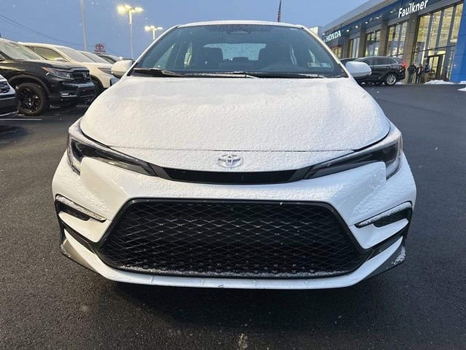 Certified 2025 Toyota Corolla SE with VIN 5YFS4MCE9SP241186 for sale in Kansas City