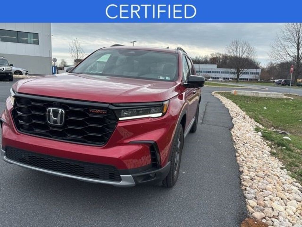 Certified 2025 Honda Pilot TrailSport TrailSport AWD