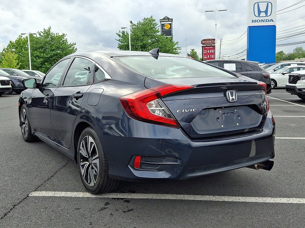 Used 2017 Honda Civic Sedan EX-T EX-T Manual