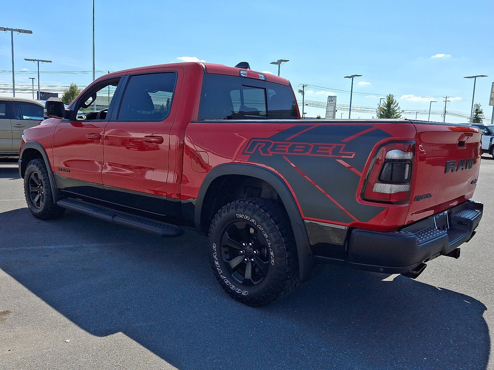 2022 Ram 1500 Rebel photo 4