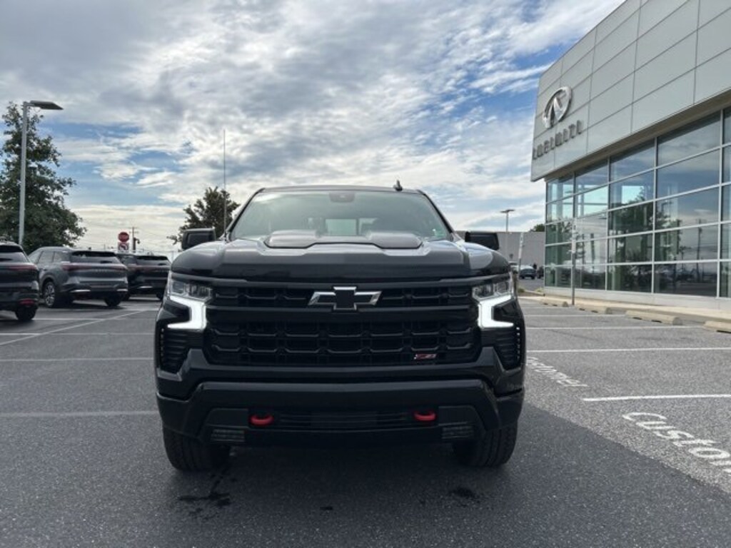 Used 2024 Chevrolet Silverado 1500 LT Trail Boss 4WD Crew Cab 147 LT Trail Boss