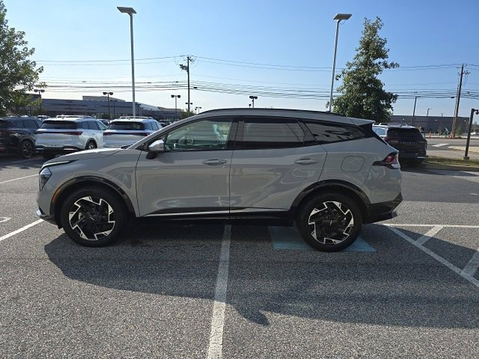 2023 Kia Sportage photo 4