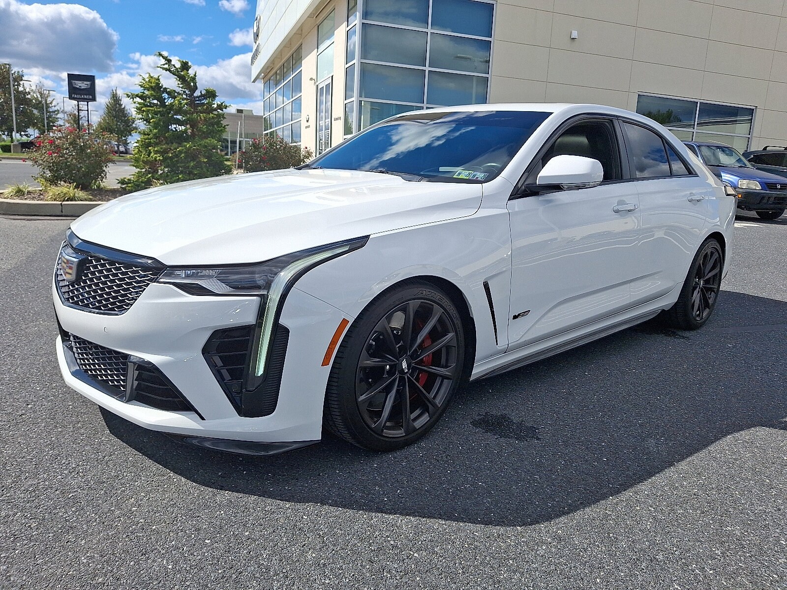 2023 Cadillac CT4 photo 3