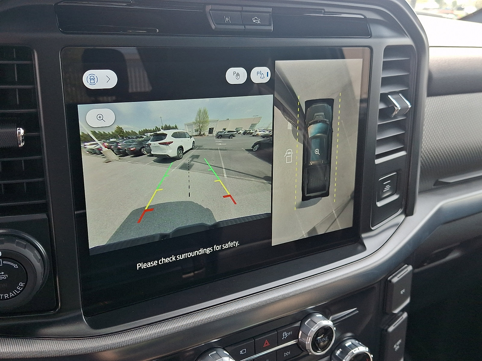 2025 Ford F-150 Raptor - Photo 19