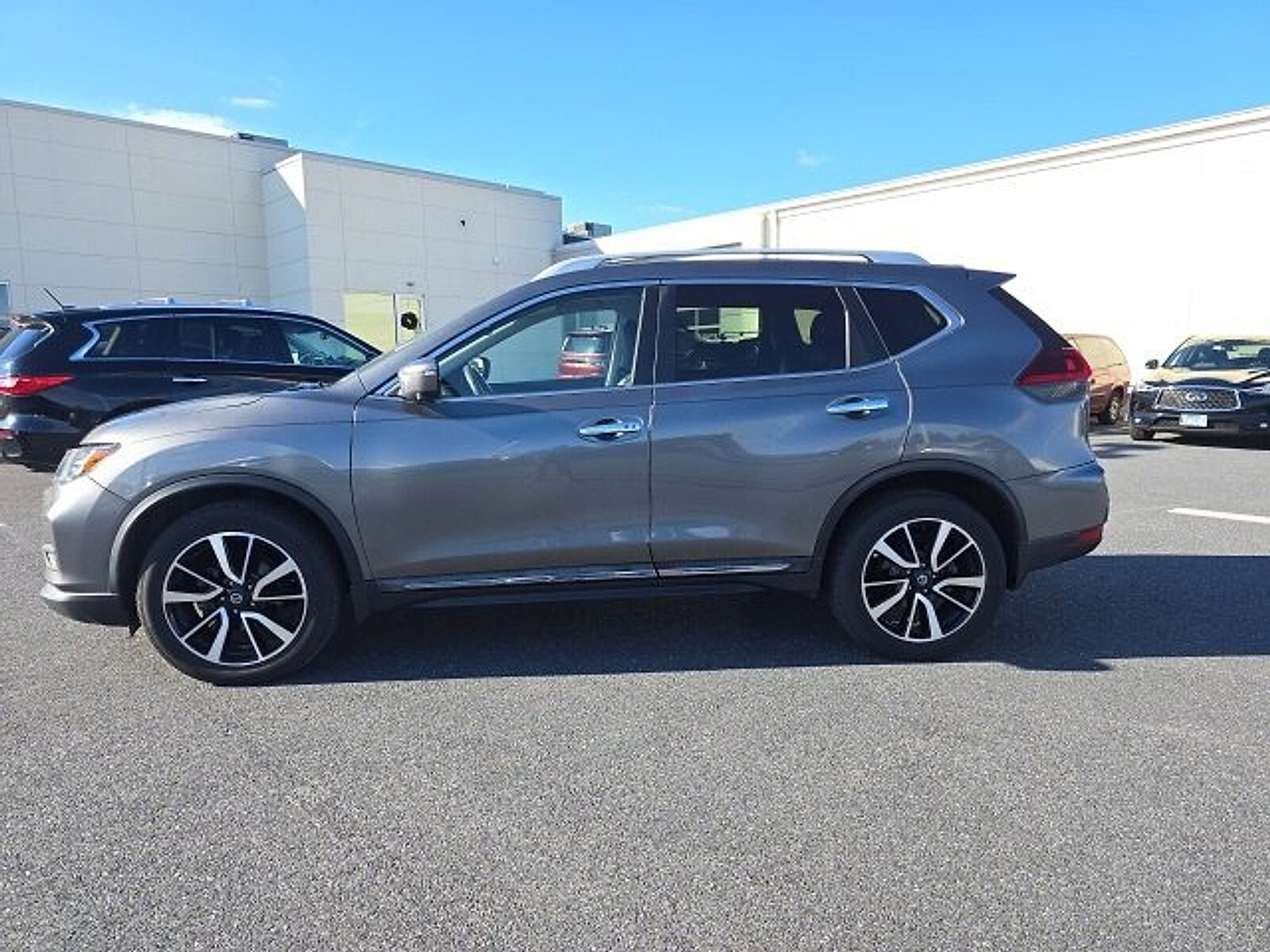 2019 Nissan Rogue AWD SL photo 4