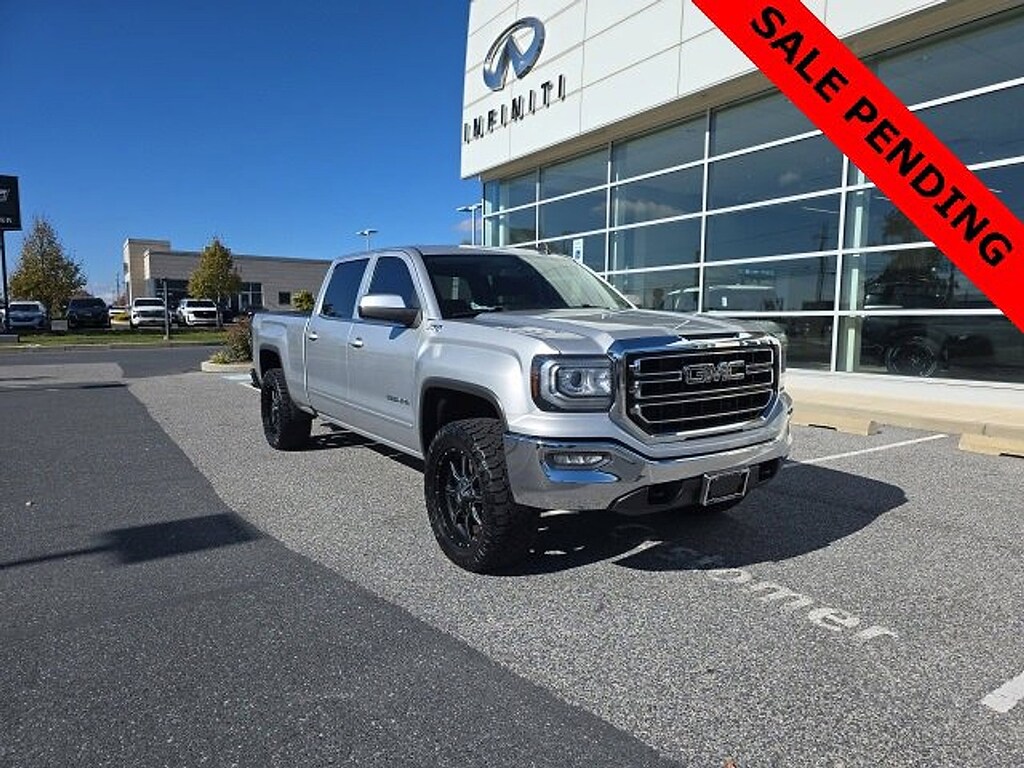Used 2018 GMC Sierra 1500 SLE 4WD Crew Cab 153.0 SLE